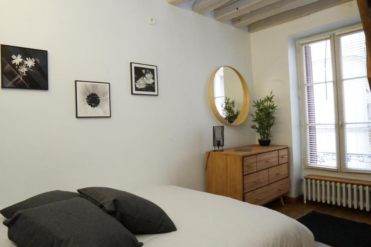 Exigehome-Ici Habita Voltaire Maison En Plein Centre Ville サン＝ジェルマン＝アン＝レー エクステリア 写真